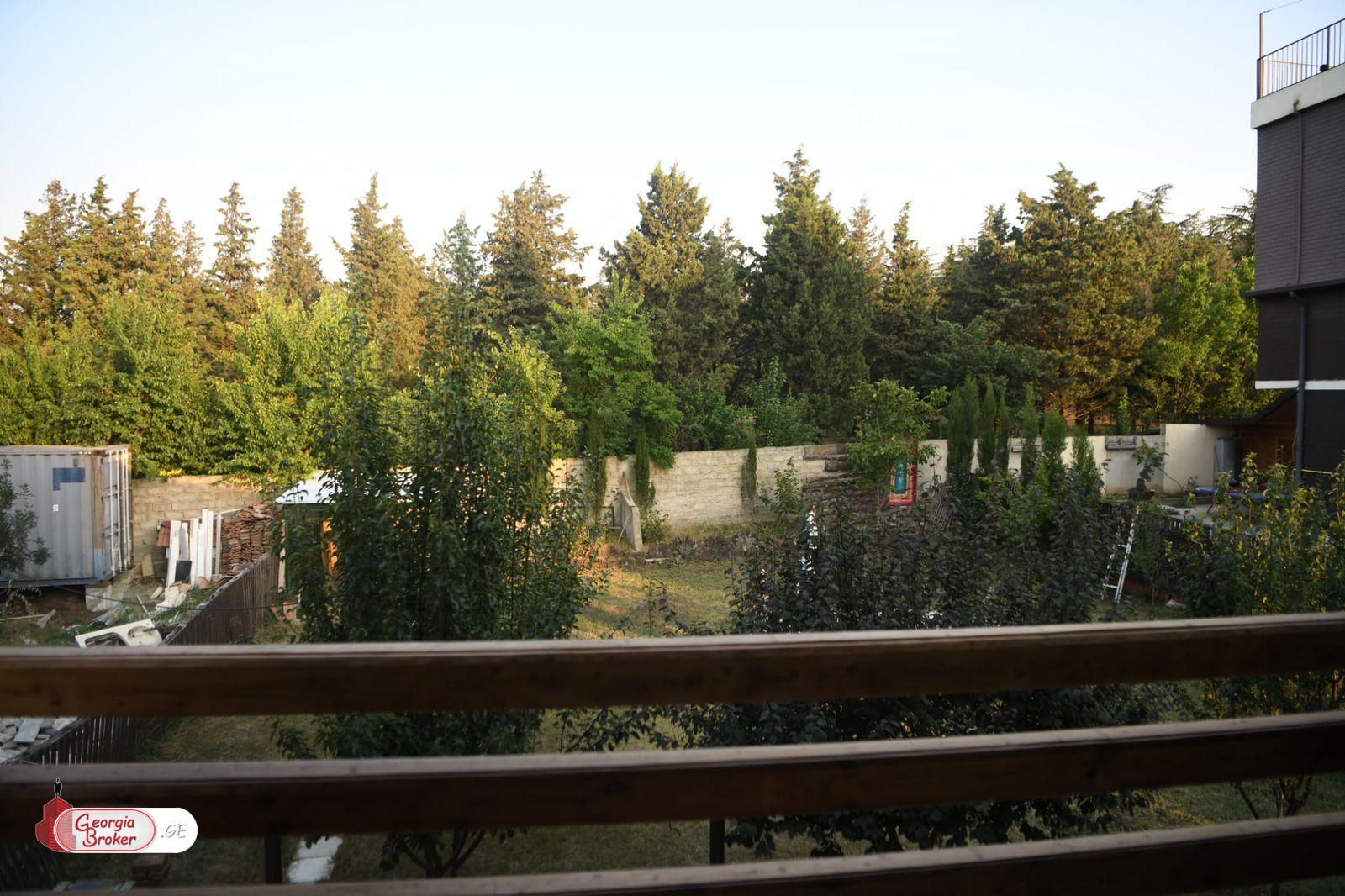 იყიდება ახალი გარემონტებული 7 ოთახიანი სახლი  ივერთუბანში